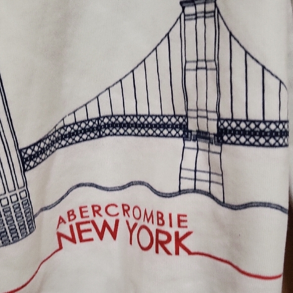 Abercrombie New York Skyline Sweatshirt - Picture 4 of 8